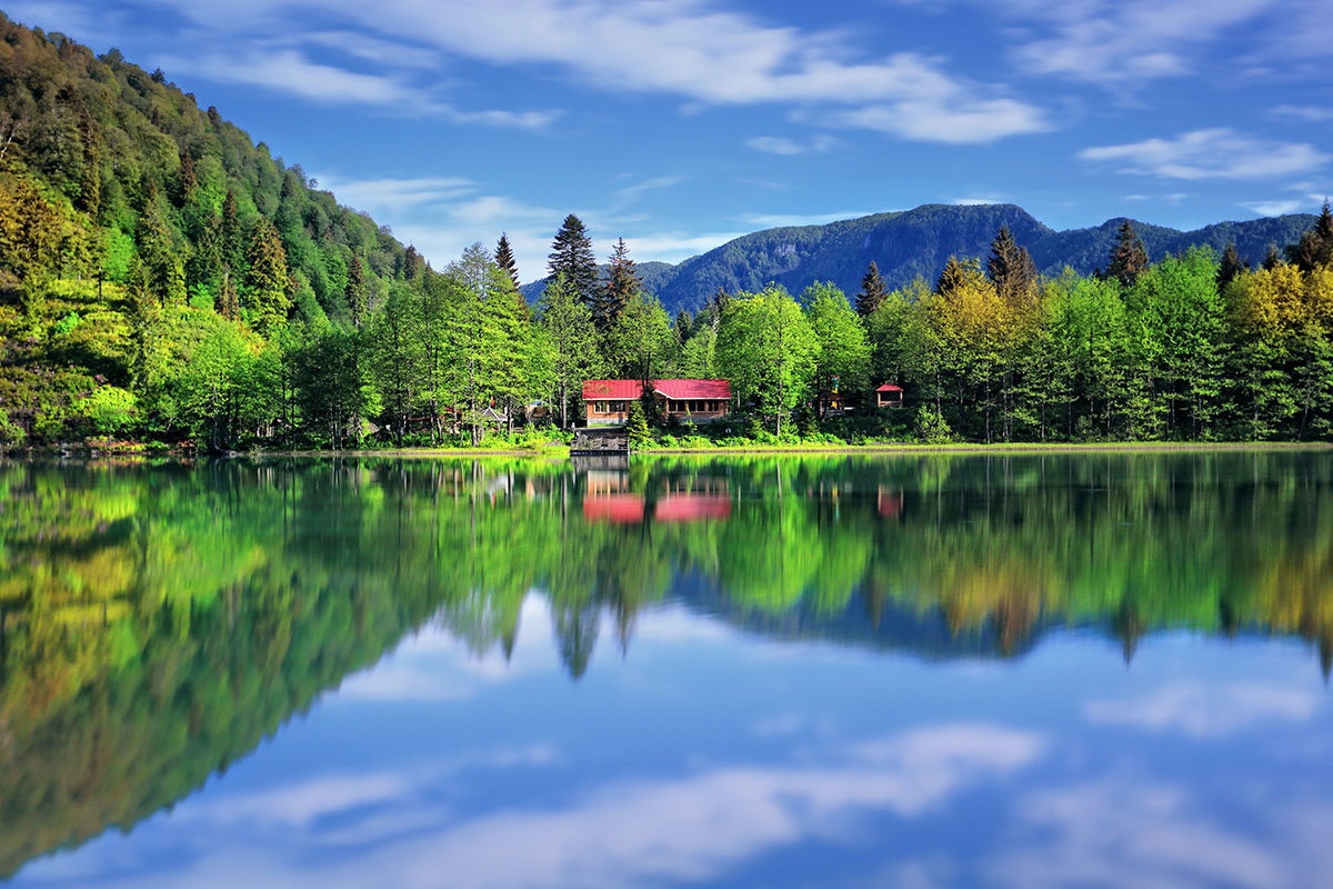 Borçka Karagöl Tabiat Parkı